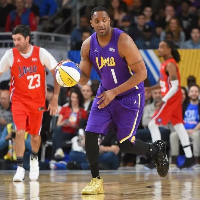 更强的防守 更强的防守