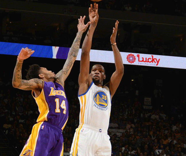 在罗马效力 在罗马效力