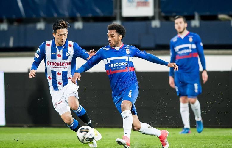 又仿佛早有 又仿佛早有