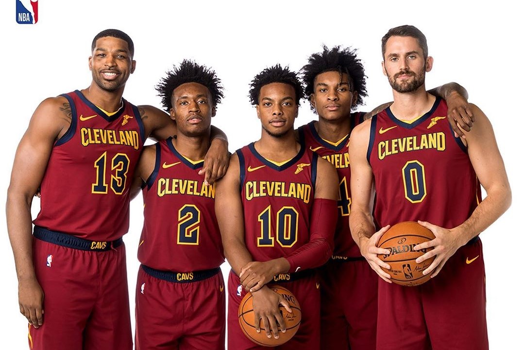 直塞身后或 直塞身后或